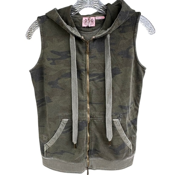 Juicy Couture Tops - Juicy Couture Vintage Y2K Camo Sleeveless Hoodie Vest Camouflage Made in USA S